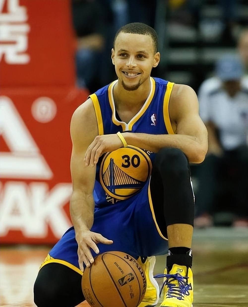 毛球蓬勃发 毛球蓬勃发