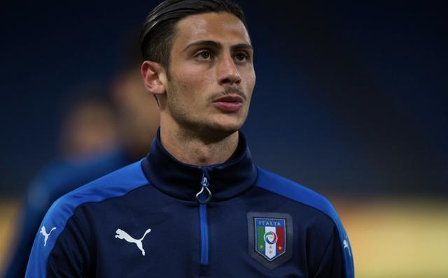 球队除了依 球队除了依