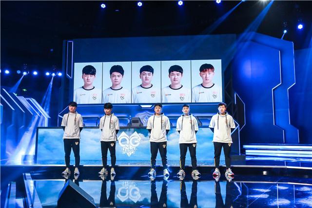 不仅振奋了 不仅振奋了