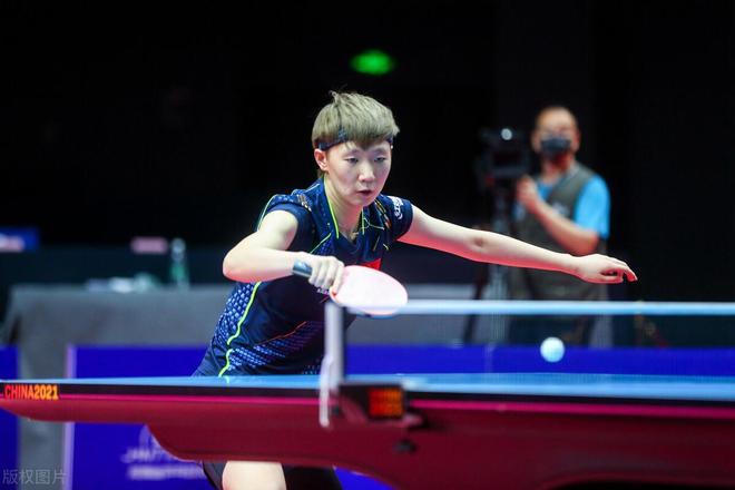 场引人注目 场引人注目